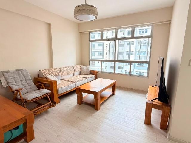 460B Bukit Batok West Avenue 9 HDB Apartment For Sale, $718,000, 3 Bed 2 Bath 1,001 sqft $717.00 psf