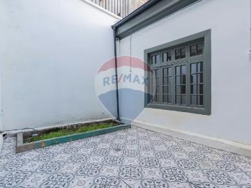 460m2+10habitaciones+patio interior | 10 Dormitorios por 9000.00 en Santiago