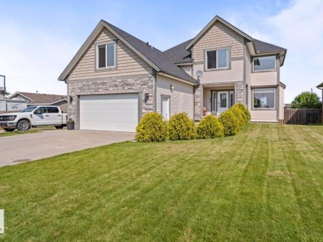 4614 62 Avenue, Cold Lake, AB, T9M 2B5 house for sale | Listing ID E4505 | Royal LePage