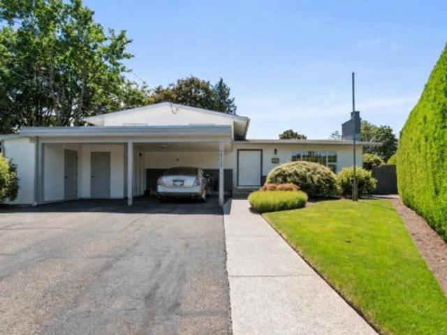 46122 Greenwood Drive, Chilliwack, BC, V2R 4C8 house for sale | Listing ID R3136 | Royal LePage