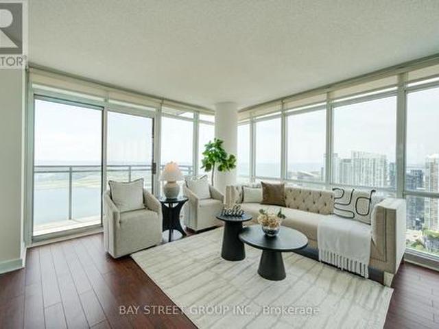 4612 15 Fort York Boulevard, Toronto, ON, M5V 3Y4 condo for sale | Listing ID C13507 | Royal LePage