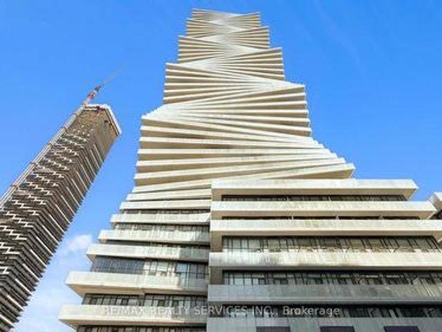 4612 3 Quartz Road, Mississauga, ON, L5B 0M4 lease for lease | Listing ID W13443 | Royal LePage