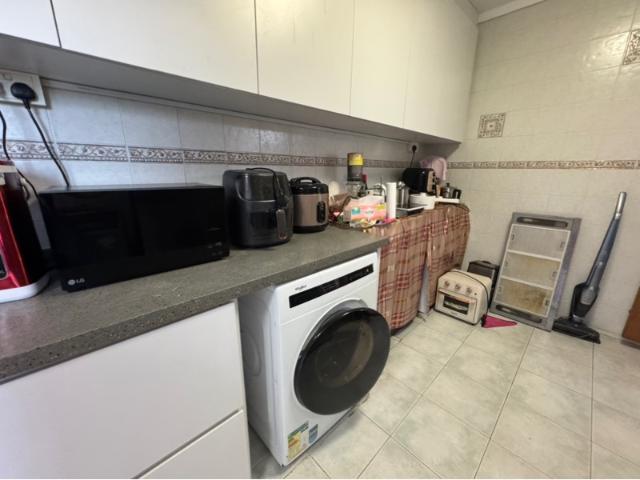 461 Crawford Lane HDB Apartment Room Rental, $1,600, 1 Bed 1 Bath 1,937 sqft $0.83 psf