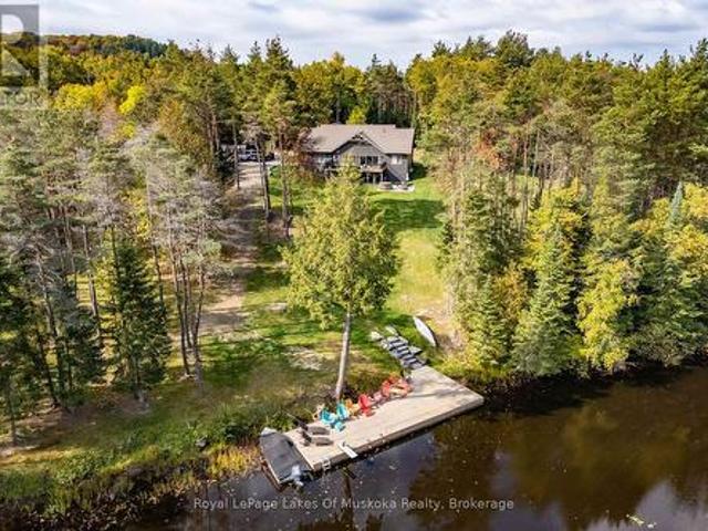 461 Rowanwood Road, Huntsville Stephenson, ON, P0B 1M0 Luxury House for sale | Listing ID X13571 | Royal LePage Carriage Trade Luxury Properties
