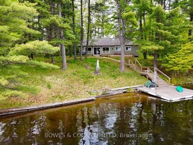 461 Weslemkoon Lake, Addington Highlands, ON, K0L 1W0 house for sale | Listing ID X12182 | Royal LePage