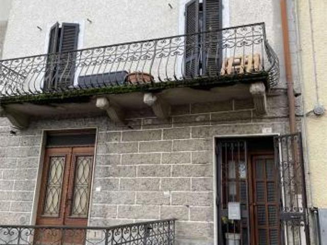 46/2025 U BG 2 appartamenti in asta a Sant'Omobono Terme