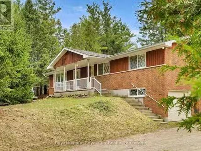 4620 20 Side Road N, Puslinch, ON, N1H 6J3 Luxury House for.