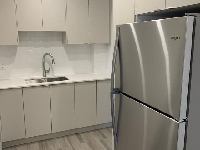 4635 Avenue Clanranald basement [object Promise] for Rent