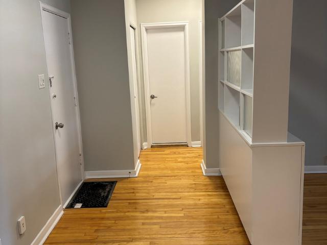 4635 Avenue Clanranald 10 [object Promise] for Rent