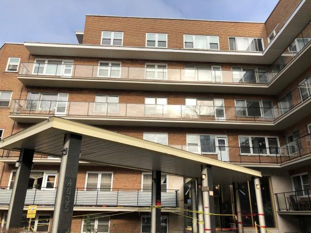 4635 Avenue Clanranald 1 Bedroom Apartment for Rent at 4635 Av Clanranald, Montréal, QC H3X 2R8 Snowdon
