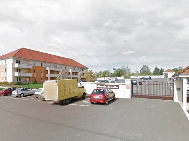 46300 GOURDON APPARTEMENT DE TYPE 2 VENDU LOUE AVEC PARKING