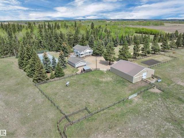 464012 A Rge Road 233, Rural Wetaskiwin County, AB, T9A 1X1 house for sale | Listing ID E4505 | Royal LePage