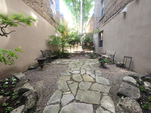 4643 Rue Sherbrooke O Westmount, QC H3Z