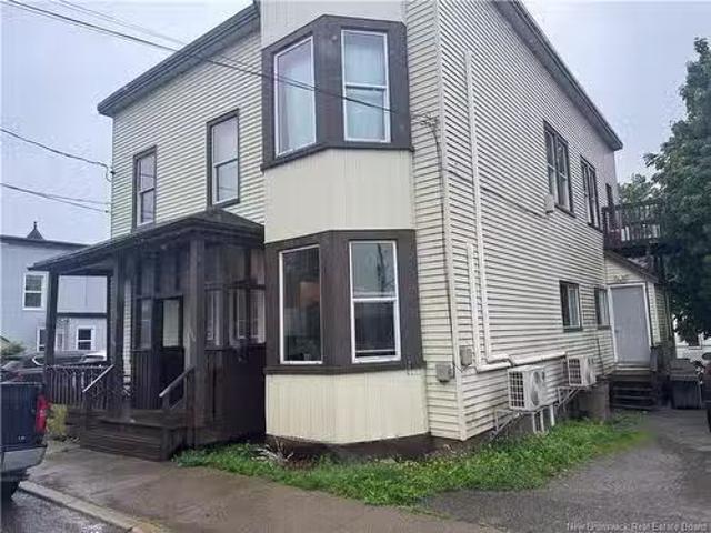 464 466 Olive St, Saint John, NB, E2M 1R7 house for sale Li.