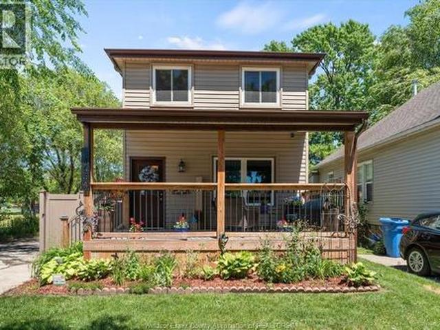 464 Oak, Windsor, ON, N9A 5E6 house for sale | Listing ID 26014 | Royal LePage