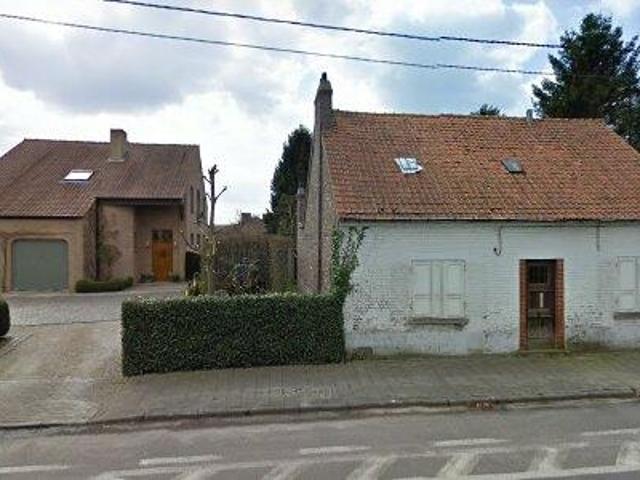 464 m2 office space for sale in Lievegem