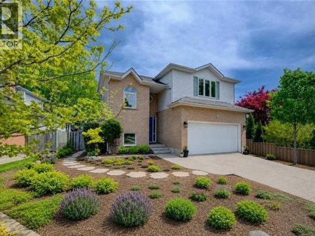 464 Northlake Drive, Waterloo, ON, N2V 2A4 house for sale | Listing ID 40842 | Royal LePage