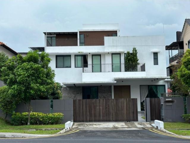 465 changi rd Bungalow House Room Rental, $2,500, 1 Bed 1 Bath 144 sqft $17.36 psf