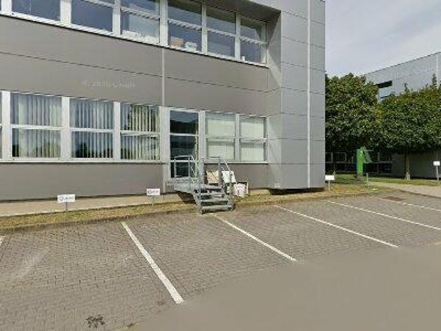 465 m2 office space for rent in Mont Saint Guibert