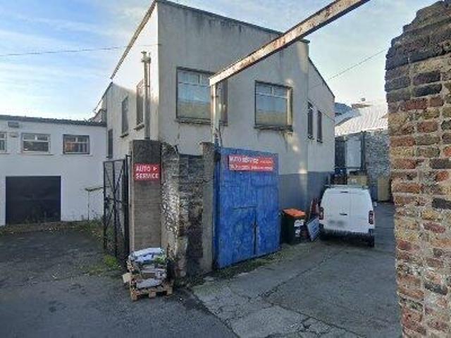 465 m2 office space for sale in Dublin 7
