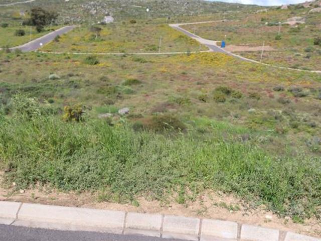 465 m² Land available in St Helena Views