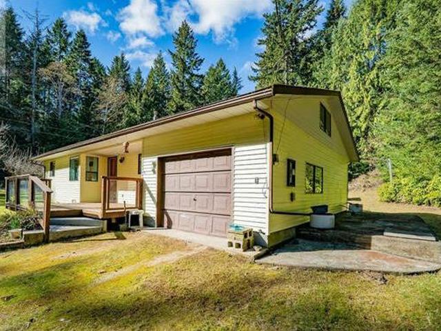 465 Spruce Ave Gabriola Island British Columbia