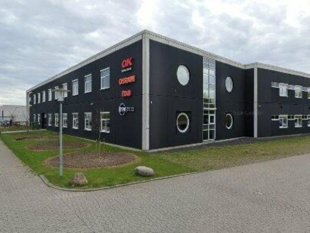 466 1105 m2 kontor til leje i Taastrup