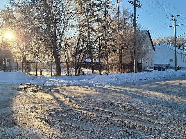 466 Magnus Avenue Winnipeg, Manitoba