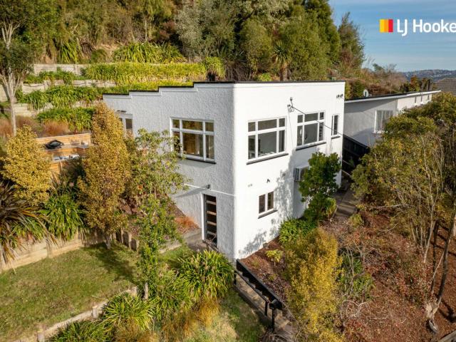 466 north road, north east valley