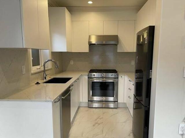 4677 West 8th Avenue Apartment for Rent
