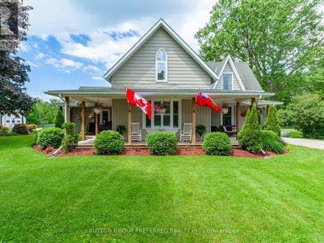 46715 Jamestown Line, Central Elgin, ON, N0L 2H0 farm for sale | Listing ID X13467 | Royal LePage