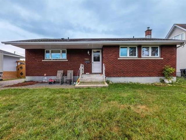 468 Heather Crescent, Thunder Bay, ON, P7E 5K9 house for sale | Listing ID TB2602 | Royal LePage