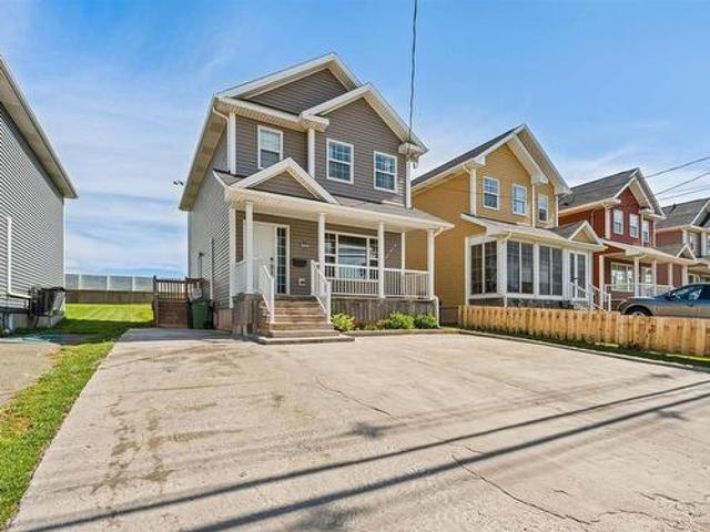 469 Notre Dame Street, Summerside, PE, C1N 1T2 house for sale | Listing ID 202615 | Royal LePage