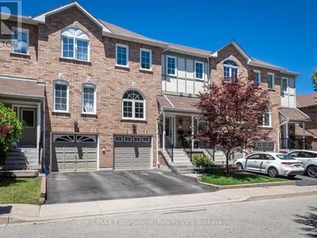 46 2350 Britannia Road W, Mississauga Streetsville, ON, L5M 6A7 townhouse for sale | Listing ID W13485 | Royal LePage