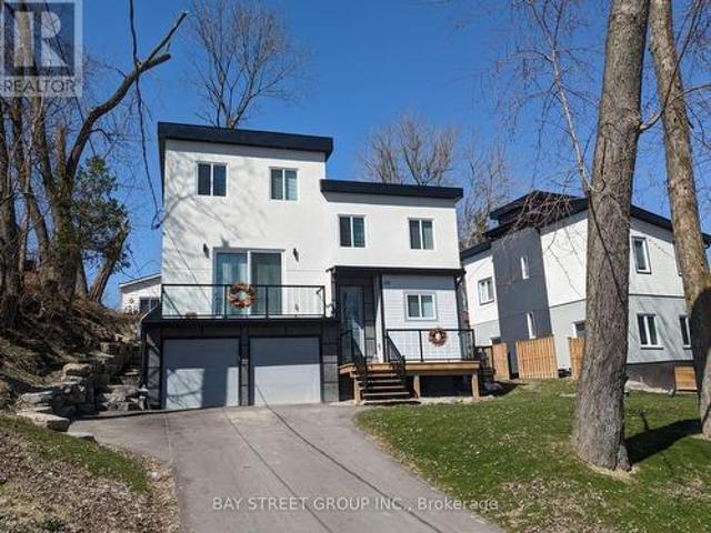 46 Valley Road, Whitchurch Stouffville, ON, L4A 7X3 house for lease | Listing ID N13229 | Royal LePage