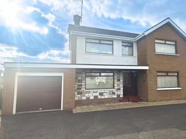 46 Ashwood