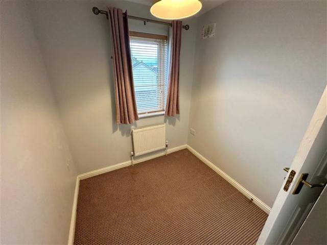 46 Bothar an Corran, Ballymote, Co. Sligo E & M Scanlon Auctioneers & Estate Agents 4857 MyHome. Ie Residential