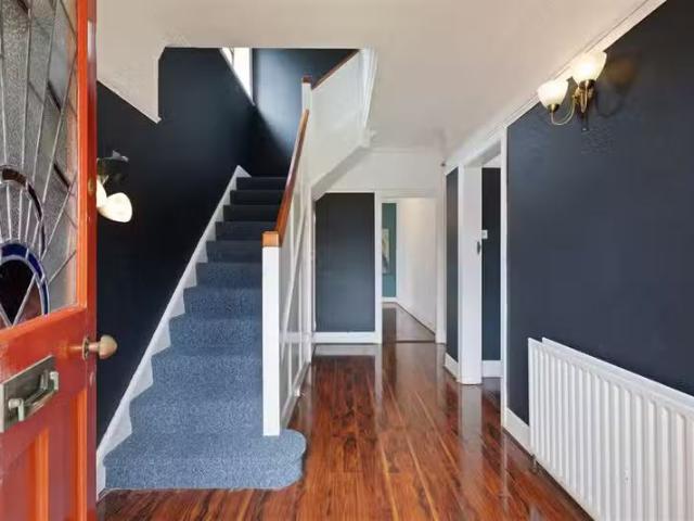 46 Blackheath Park, Clontarf, Dublin 3, D03 A367