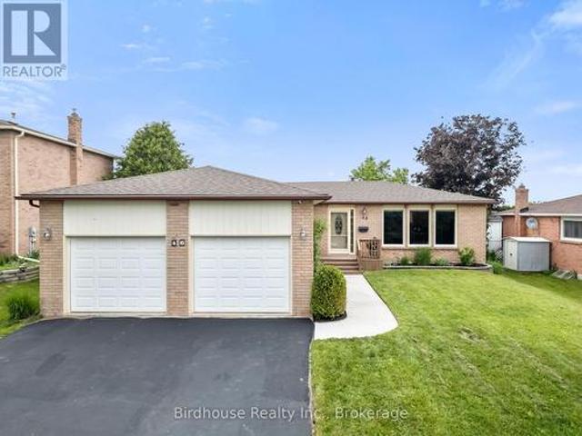 46 Corneil Street, Kawartha Lakes Lindsay, ON, K9V 5T7 house for sale | Listing ID X13477 | Royal LePage