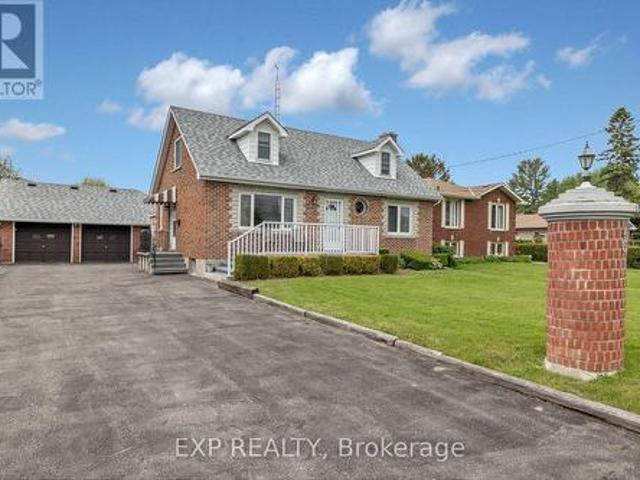 46 Darlington Boulevard, Clarington, ON, L1E 2J7 house for s.