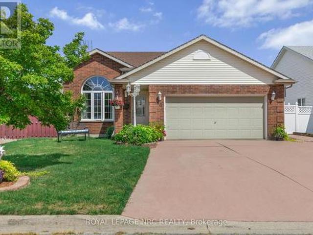 46 Foxhill Crescent, St. Catharines, ON, L2S 3V1 house for sale | Listing ID X12999 | Royal LePage