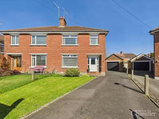 46 Glendale Park