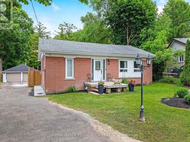 46 Hewson Crescent, Halton Hills, ON, L7G 2N9 house for sale | Listing ID W13644 | Royal LePage