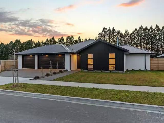 46 Memorial Crescent, Methven, NZ 7730 House for Sale