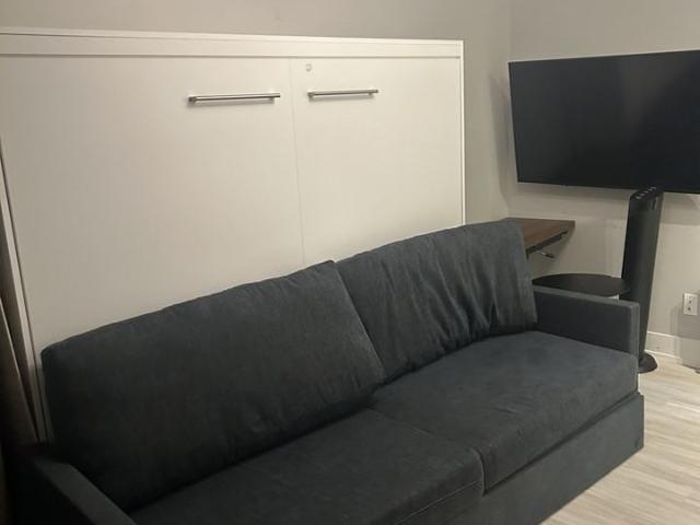 46 Nelson Street Studio Apartment for Rent at 46 Nelson St, Ottawa, ON K1N 7R2 Lower Town