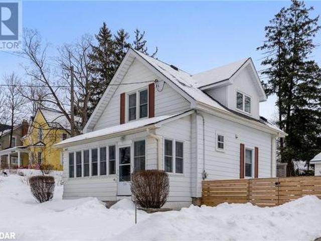 46 Queen Street, Georgetown, ON, L7G 2E6 house for sale | Listing ID 40702 | Royal LePage