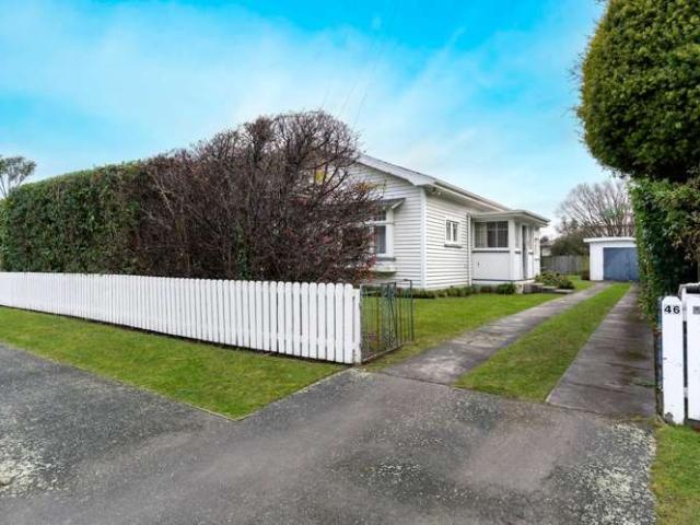 46 St Andrews Square, Strowan, Christchurch City