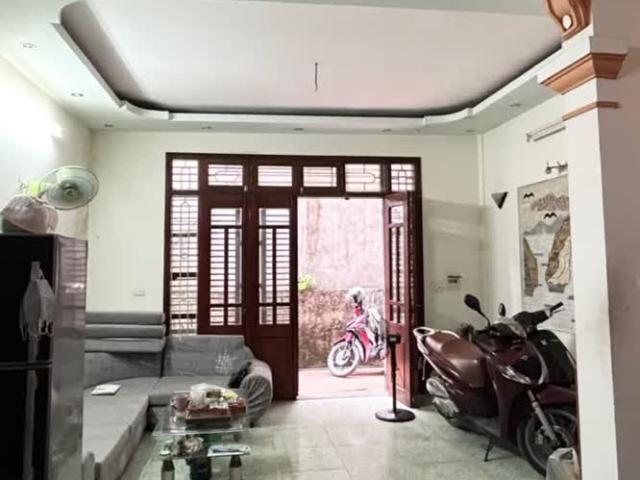 46M2 Phố Dương Khuê – Nhiều Tiện Ích – Gần Phố Mặt Tiền Rộng – 6.8 Tỷ