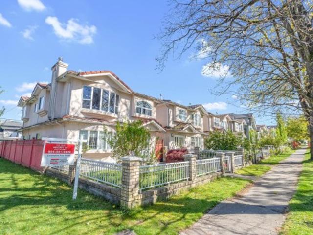 4708 Inverness Street, Vancouver, BC, V5V 4X6 house for sale | Listing ID R3135 | Royal LePage