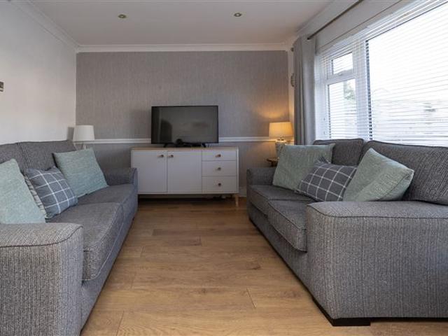470,000 | 9 Tymon Close, Tallaght, Dublin 24 BROE Auctioneers 4907 MyHome. Ie Residential